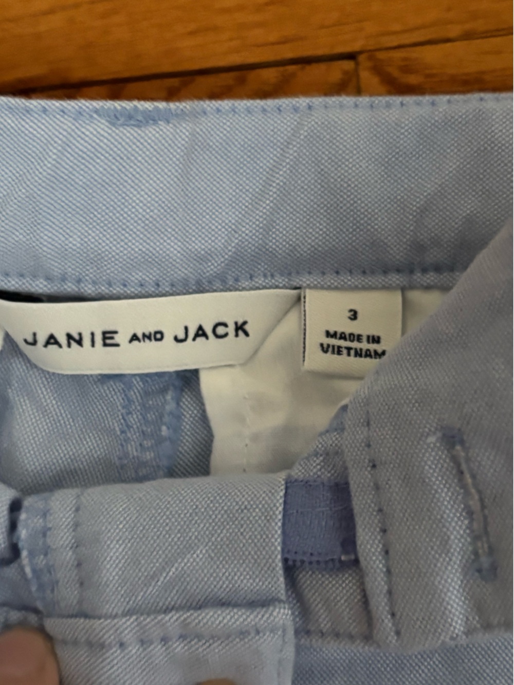 Janie and Jack Flamingo Oxford Short in Powder Blue - Picture 4 of 5